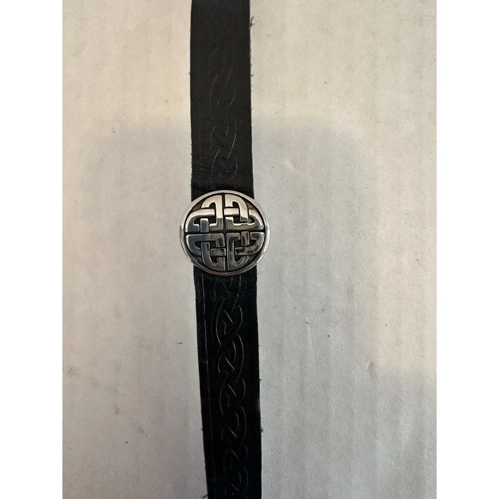 Lee River Ireland Leather Eternal Knot Single Magnetic Cuff Black & Silver Men's